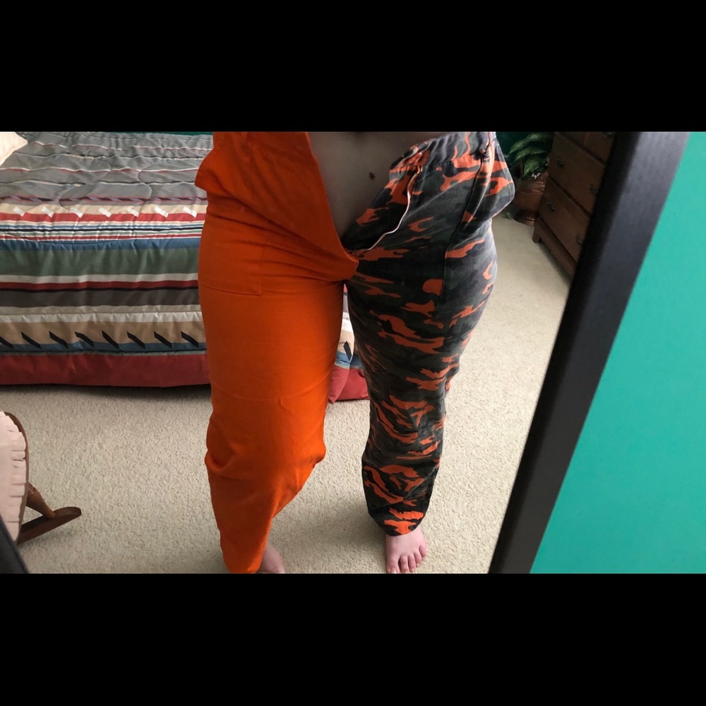 FN split camo pants worn once in pic included